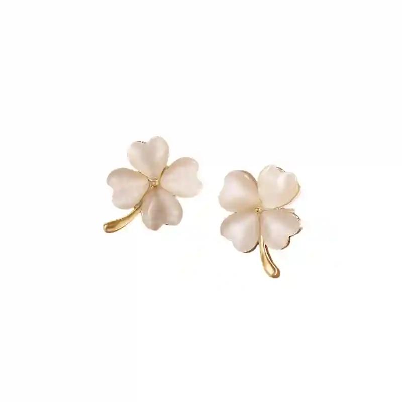 Floral Stud Earring